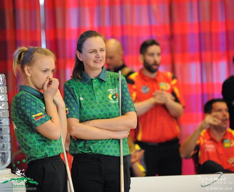 Europos komandinio čempionato pradžia ir M. Suchanov kova dėl medalio